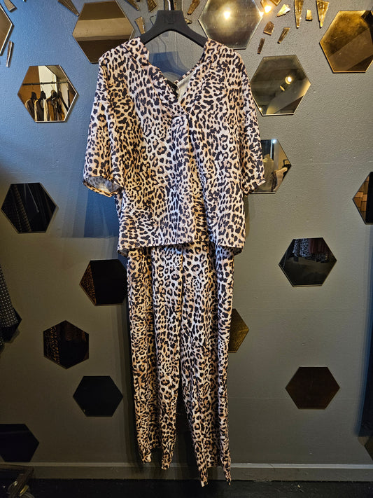 Leopardprint todelt sæt - Afslappet skjorte og bukser